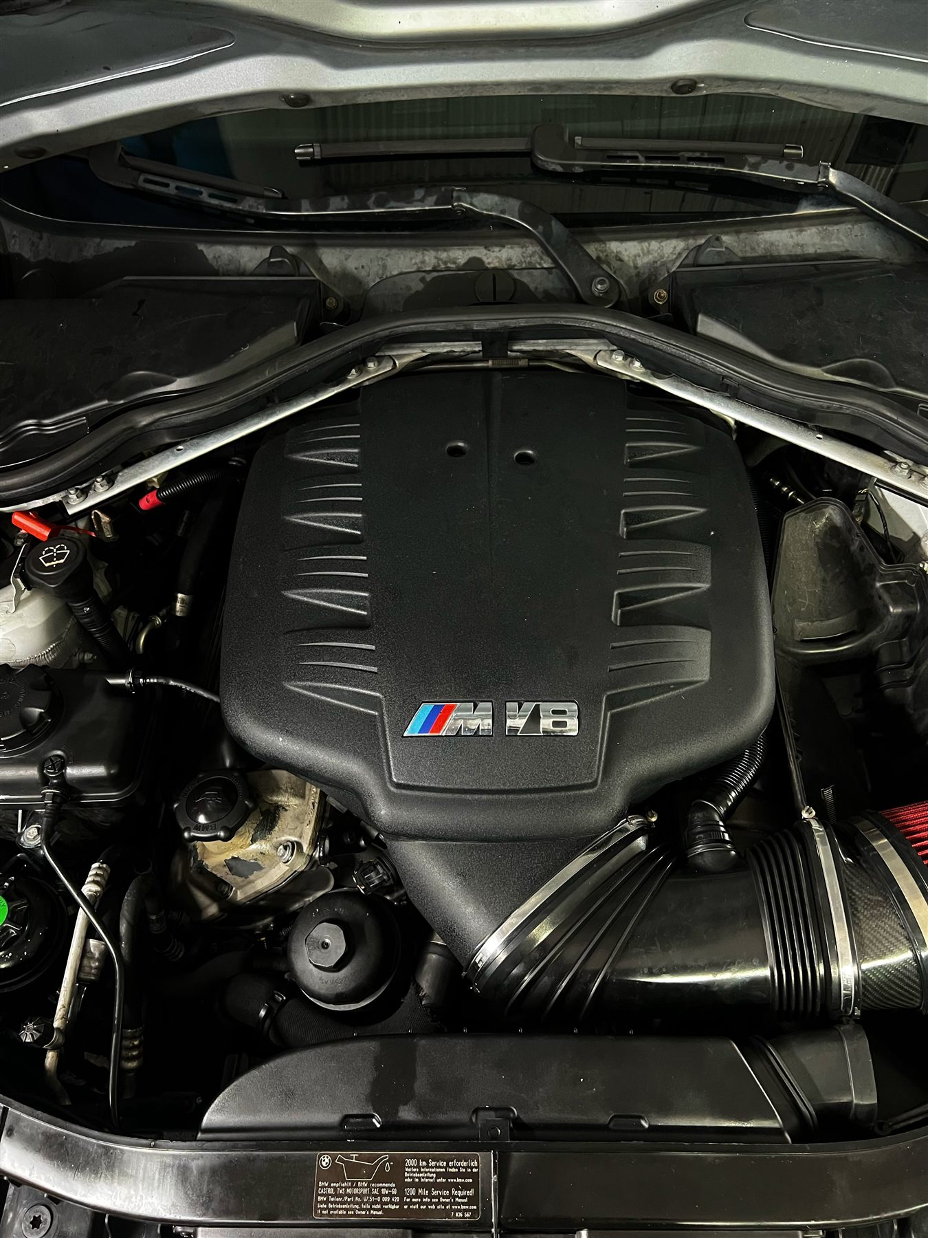 BMW M V8 engine bay detail